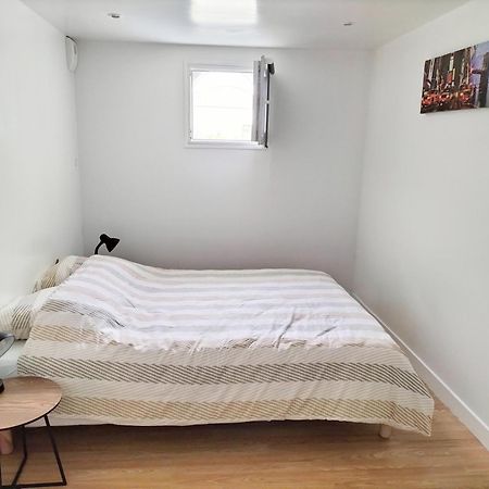 Super Appartement Autonome A Villepinte Proche De Paris Kültér fotó