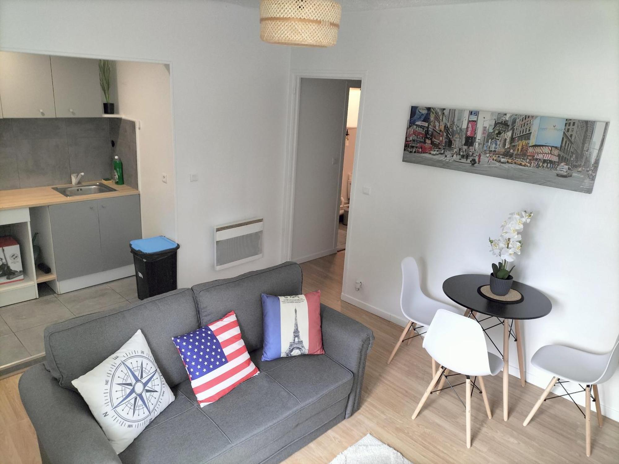 Super Appartement Autonome A Villepinte Proche De Paris Kültér fotó